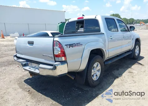 2013 Toyota Tacoma Prerunner V6 z USA, uszkodzony, nr VIN 5TFJU4GN7DX038601